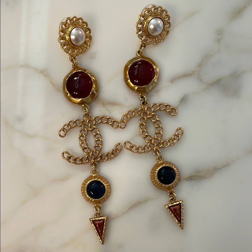 CHANEL Elegant Gold and Red and Blue Chandelier Earrings